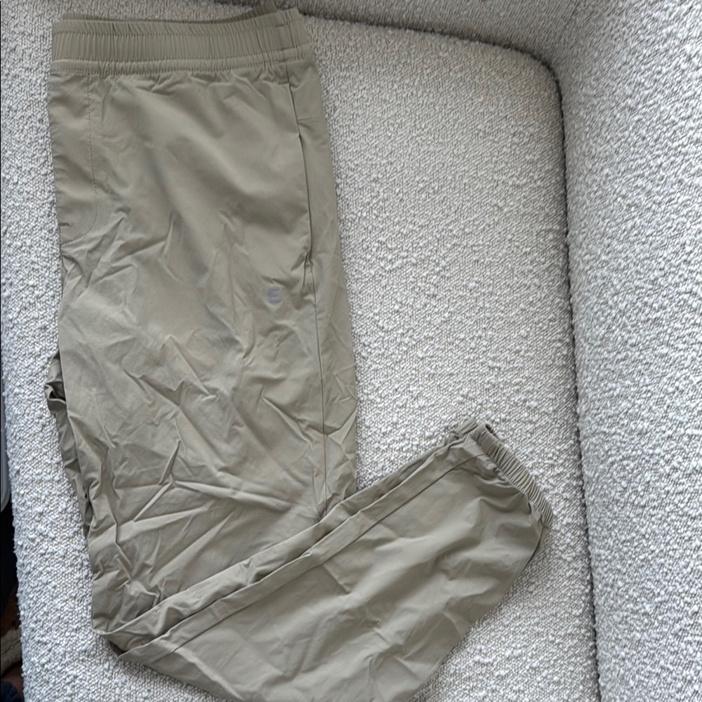 Everlane joggers